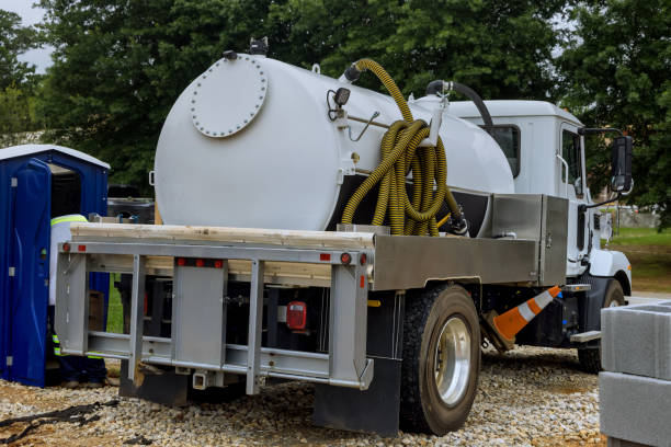 Best Portable restroom trailer rental  in Rushvle, IL